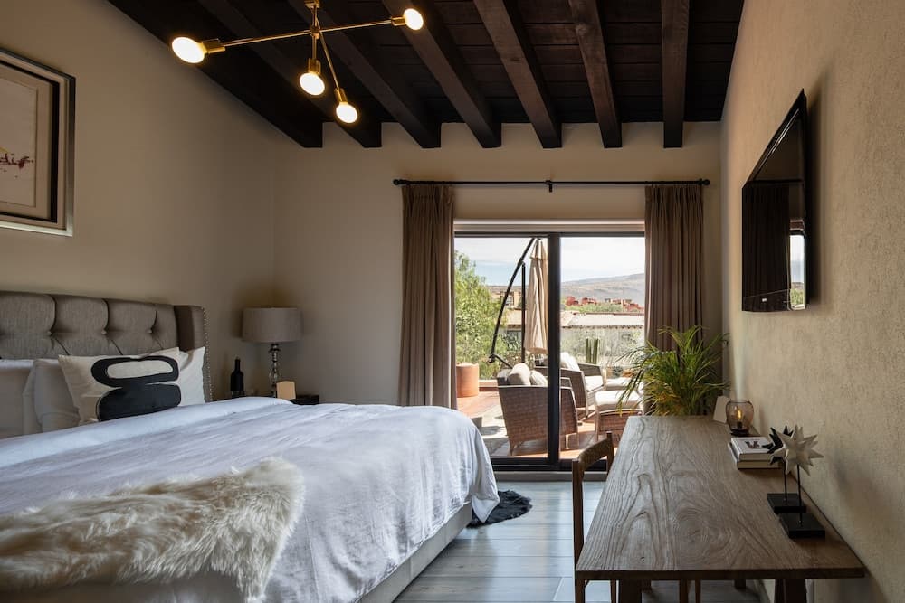 Escape to Private & Safe 5Bed with Pools