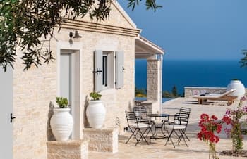 Moundela - Delightful 2 Bedroom sea View Villa