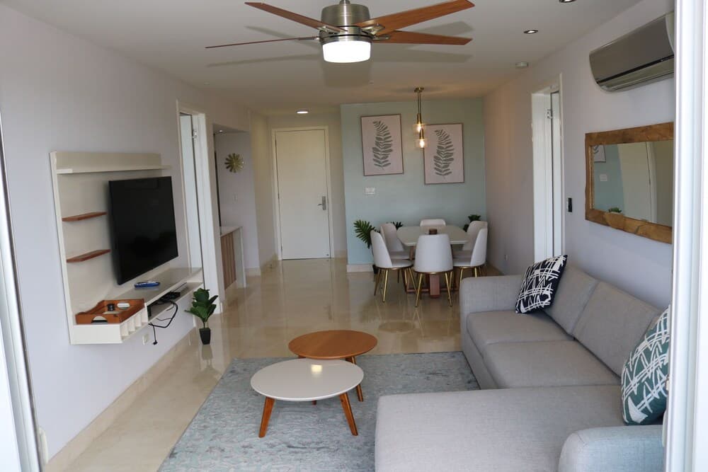 17i Beautiful Luxury Resort Beachfront Oceanview