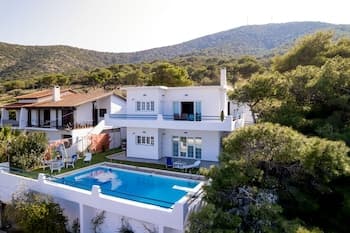 Deluxe Apartments Giamatasta