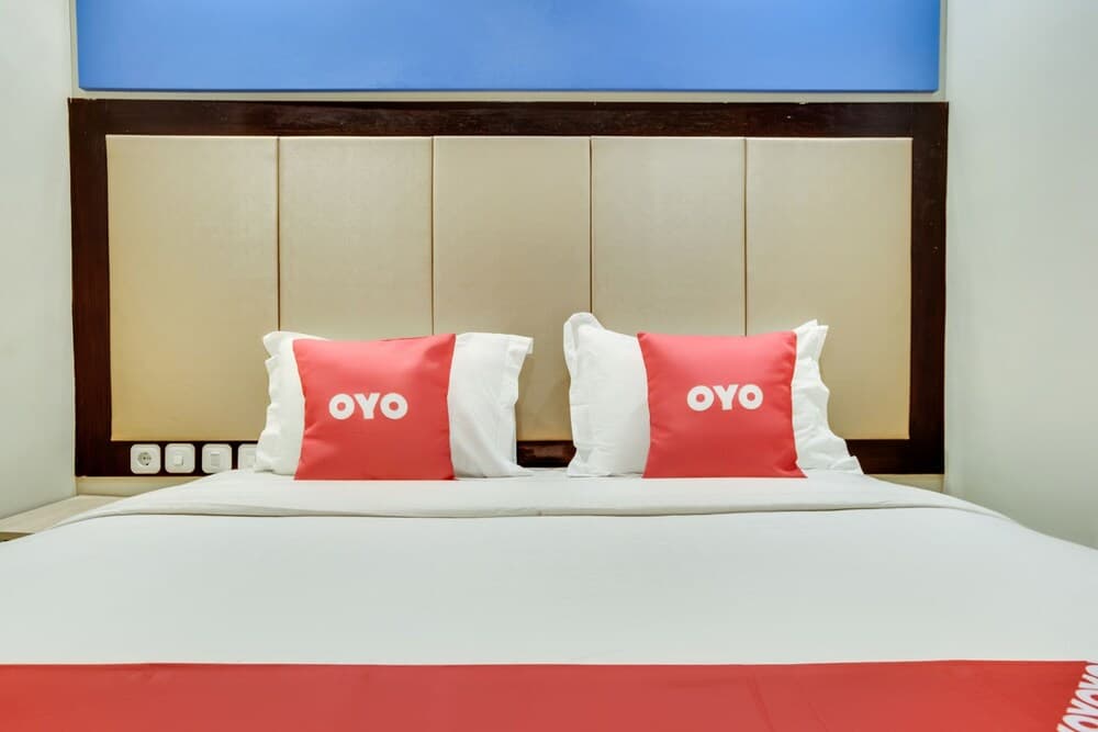 Super OYO 3735 Liv Hotel
