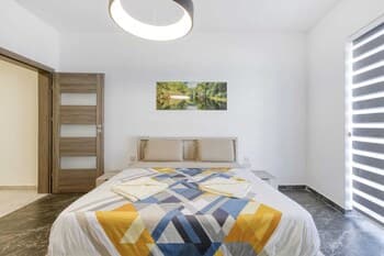 Stunning Apartment With Pool-hosted by Sweetstay