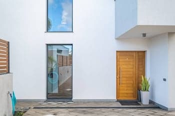 Cristiano Ronaldo Airport View