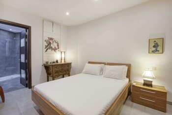 Apartment With Pool-hosted by Sweetstay