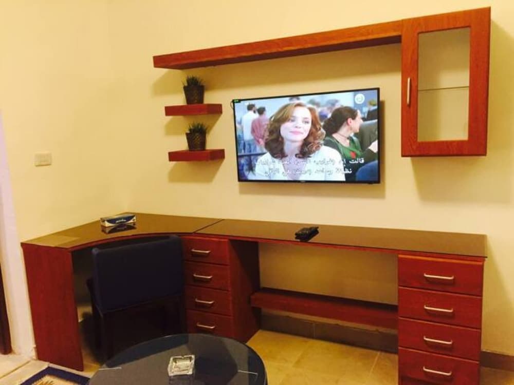 The Royal Luxury Tiger Patio