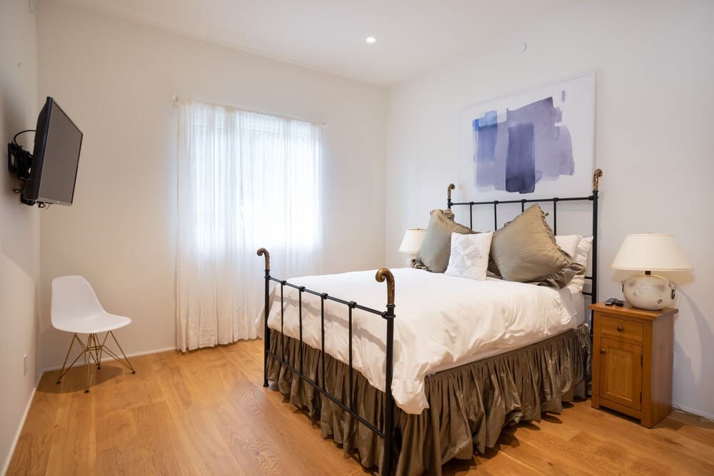 Wedgewoods 9100 by Whistler Premier