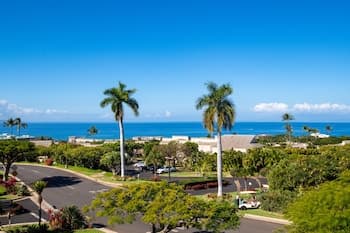 Wonderful Wailea Condo Lanai Water Views