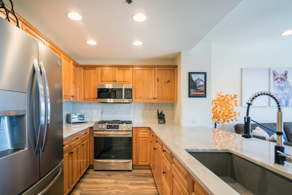 Bear Creek Lodge 309ab 2 Bedroom Condo by Alpine Lodging Telluride