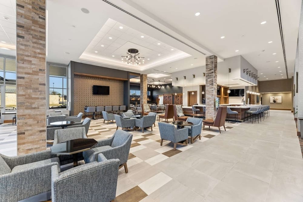 Embassy Suites by Hilton Irving Las Colinas