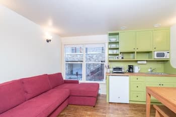 Mountainside Inn 303 1 Bedroom Hotel Room