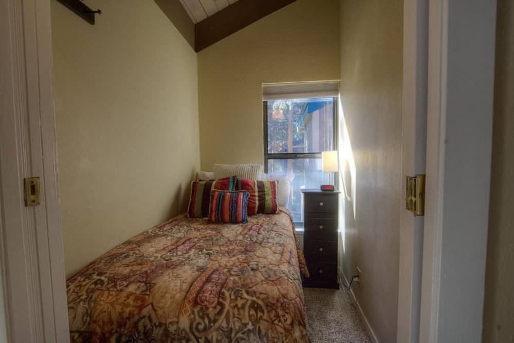 Our Happy Place 3 Bedroom Home by RedAwning