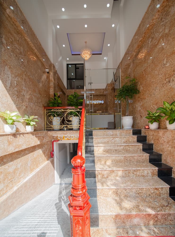 Uy Dương Hotel & Apartment - Nha Trang