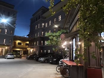 DD Residence Sai5 salaya