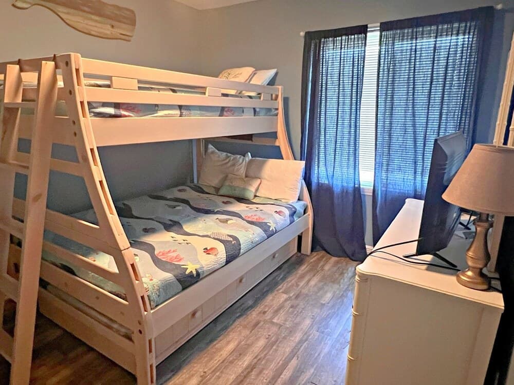 Gulf View 14 3 Bedroom Condo by Redawning