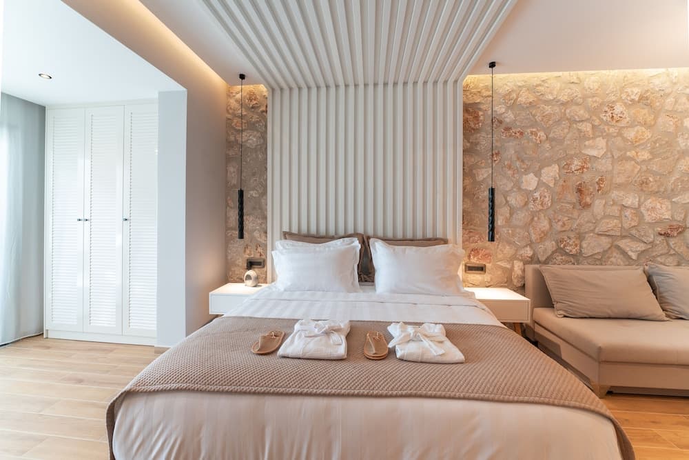 Theretra Pefki Seaside