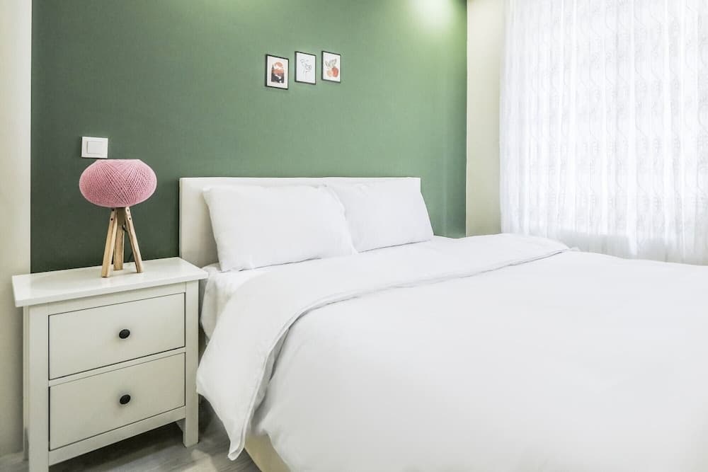 Flat Close to Shopping Malls in Kucukcekmece