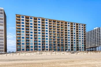 Marigot Beach 103 2 Bedroom Condo by Redawning