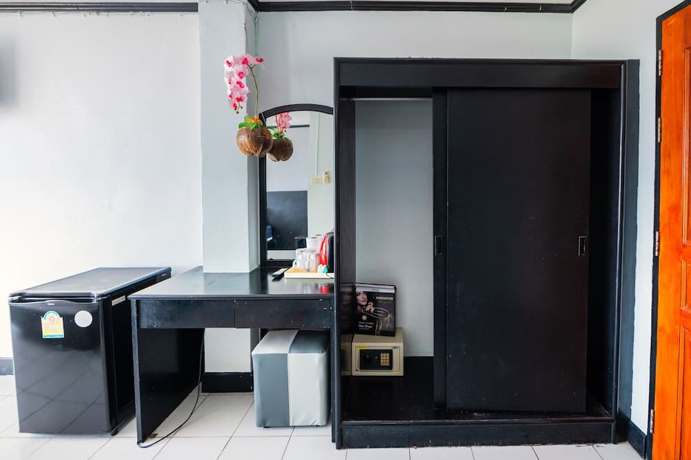 Happy Jomtien - Beachfront