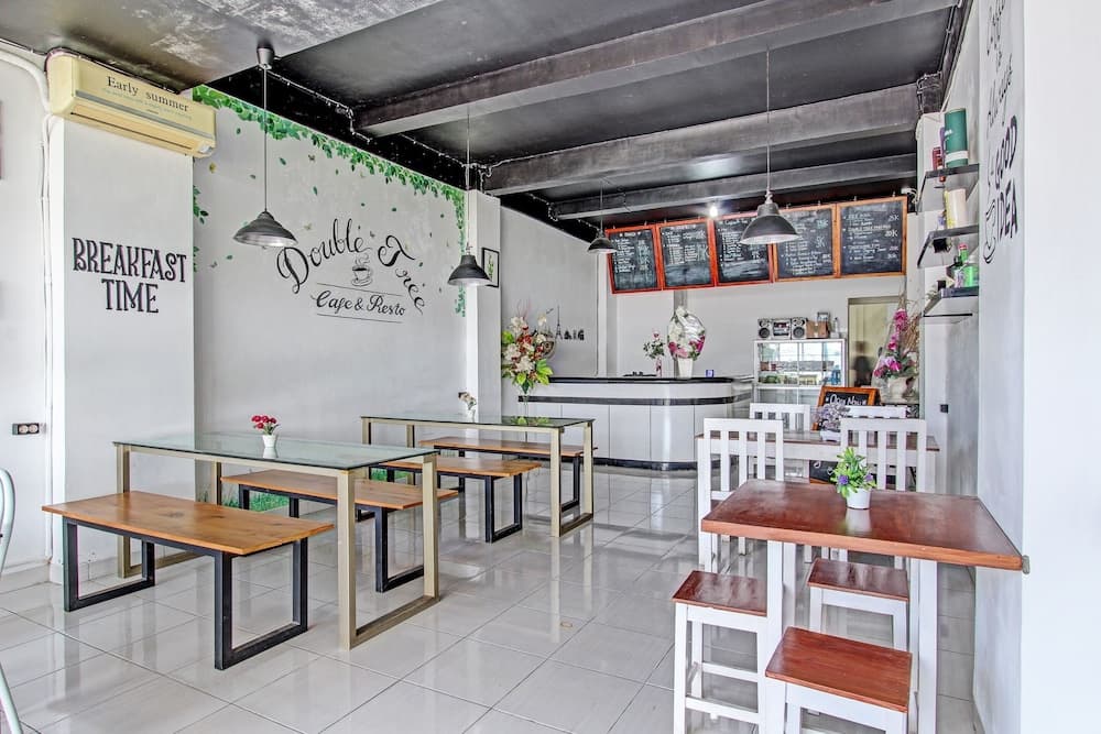 Capital O 92295 Double Tree