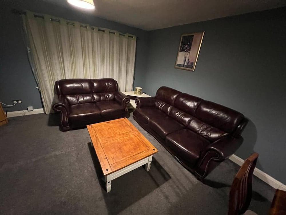 Remarkable 3-bed House in Westcliff-on-sea