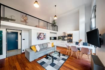 Prestigious duplex loft with 3 bedrooms