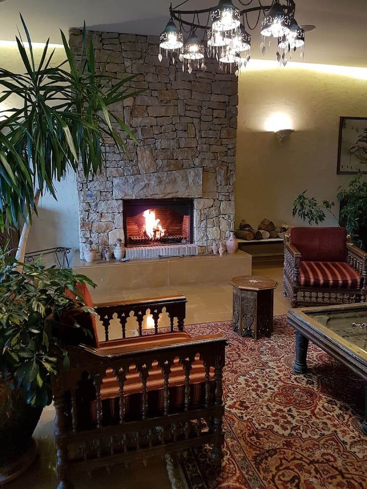 Quartier Suisse Hotel