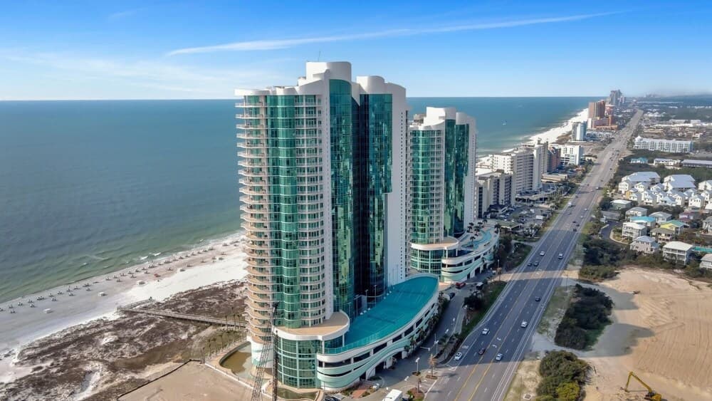 Luxury Condo at Turquoise Place in Building D