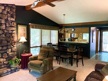 Forest View, Log-sided two Bedroom, two Bath Condo on Lake Ouachita by Redawning
