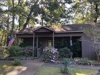 Mountain Harbor Forest View Lodge Cottage by Redawning