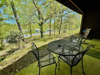 King Studio With King Bed, Dining Area, Sleeper Sofa and View of Lake Ouachita by Redawning