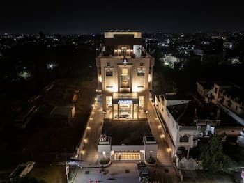 Hotel Blue Saphire Countryside