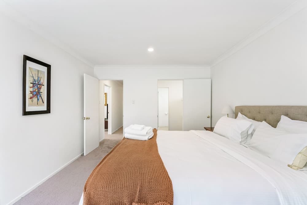 Central City 3BR Paradise- Sky- Netflix