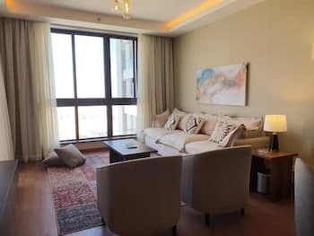 Vesta - Luxury APT - 2BR - Aeon Tower