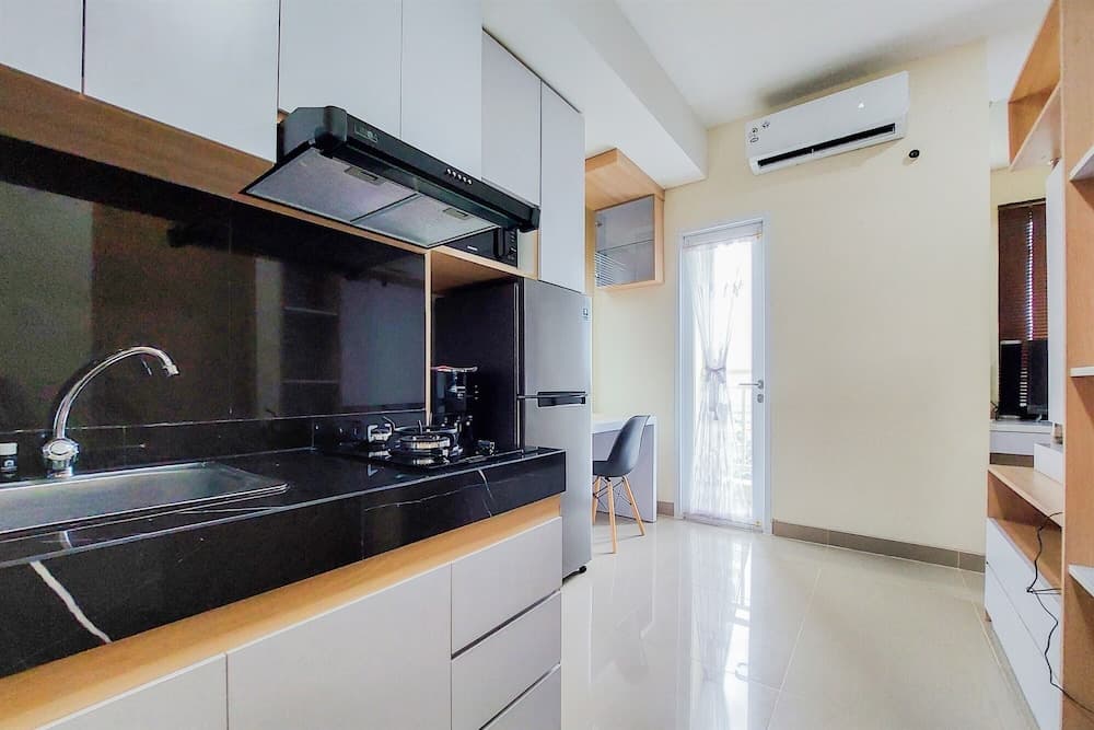 Best Homey Studio Apartment At B Residence