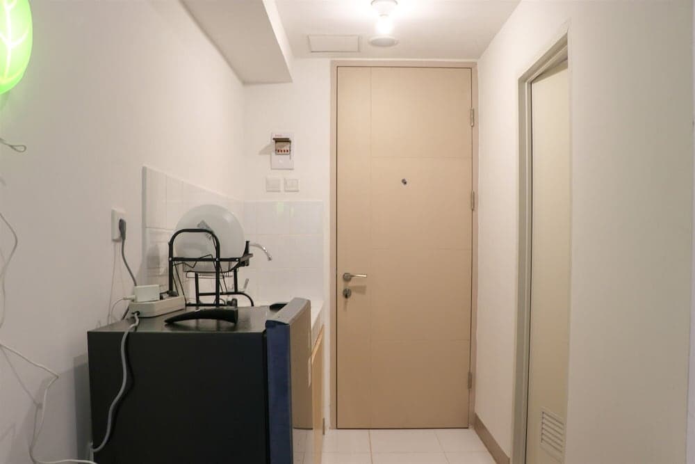 Comfy And Simply Studio Tokyo Riverside Pik 2 Apartment