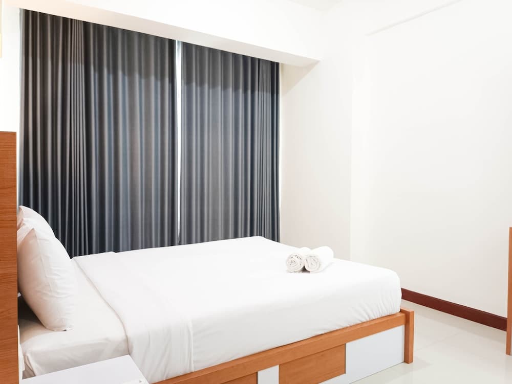 Spacious And Comfortable 3Br Vida View Makassar Apartment