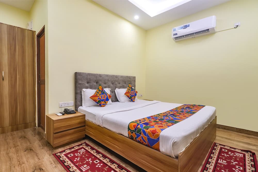 Fabhotel Le Gardenia