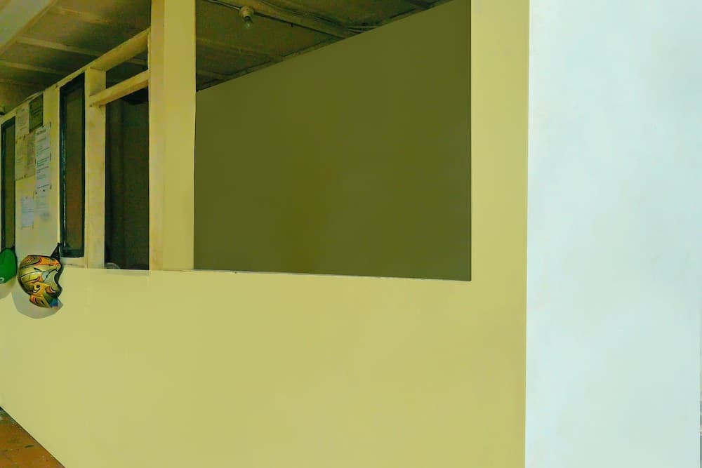 OYO 92285 Penginapan 21