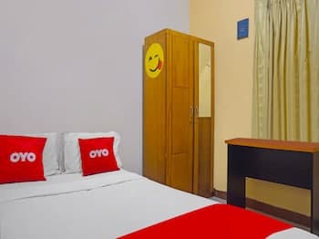 OYO 92285 Penginapan 21