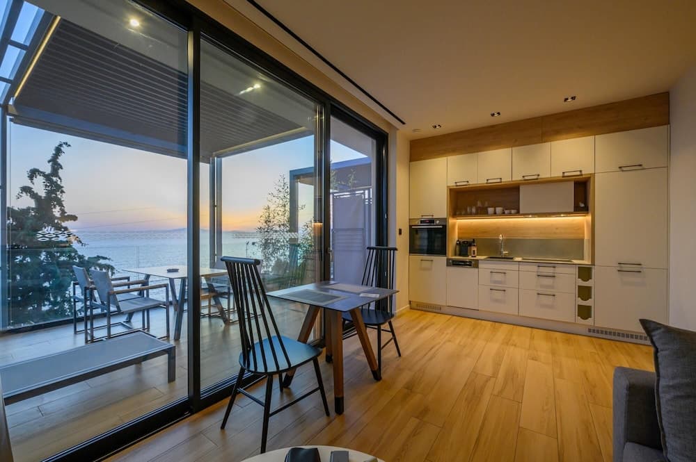 Elia Deluxe Studio Suite