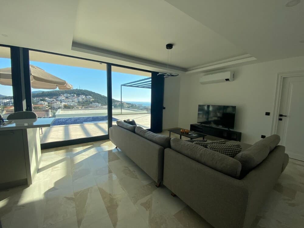 Spacious Villa With Sea View and Pool in Kalkan