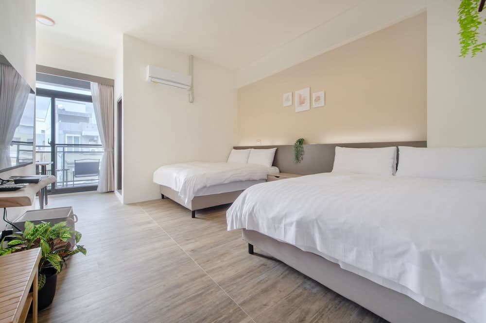 Dragonfly Travel Photography