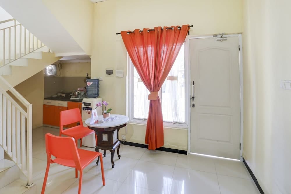 Capital O 3971 Griya Loka Syariah 1 Sampangan