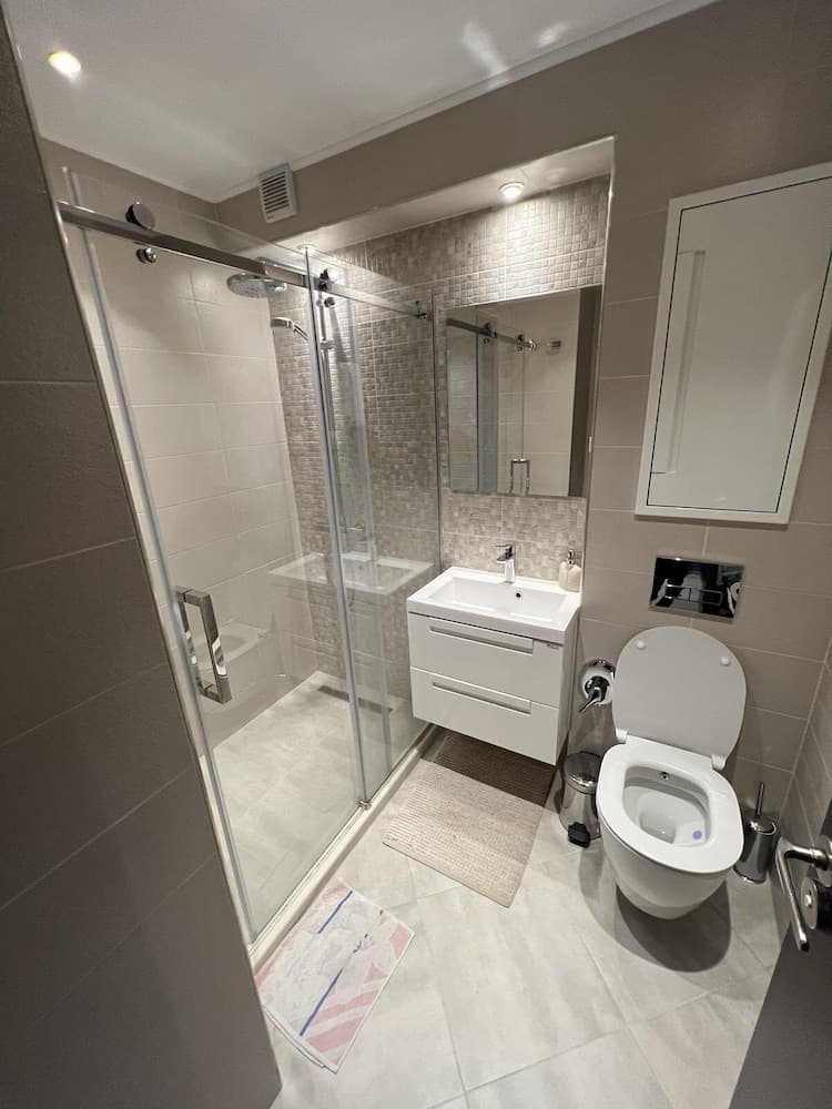 Luxurious Sunset Villa with Pool