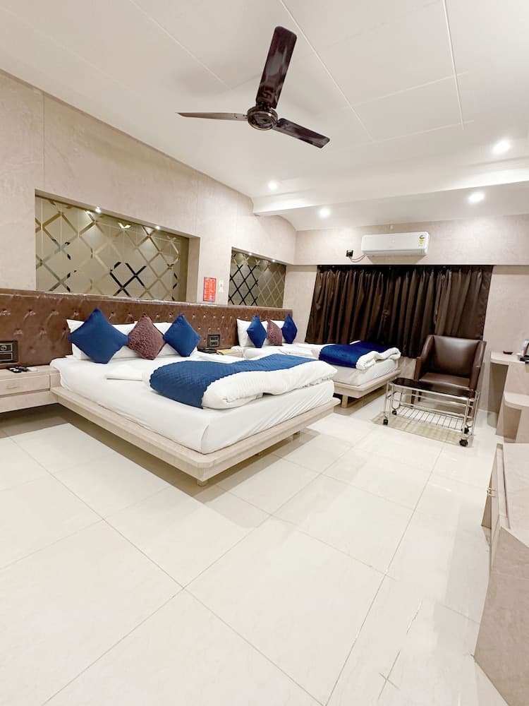 Saibaba International Hotel