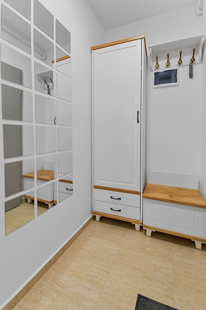 Karina 2BDR Apartment