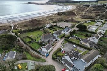 Sea Breeze Apt 3 - 2 Bedroom - Horton Beech