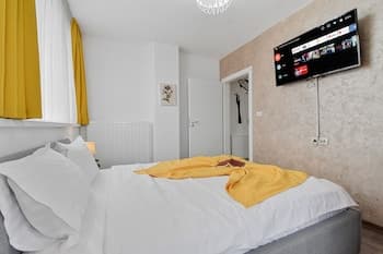 Modern & New building & Panoramic View