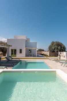 Masseria Egnazia - Epoca Collection