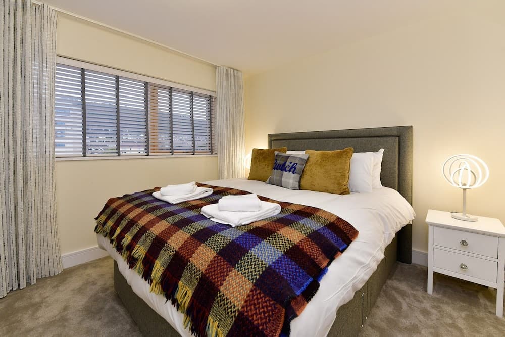 Just Stay Wales - Waterfront Townhouse